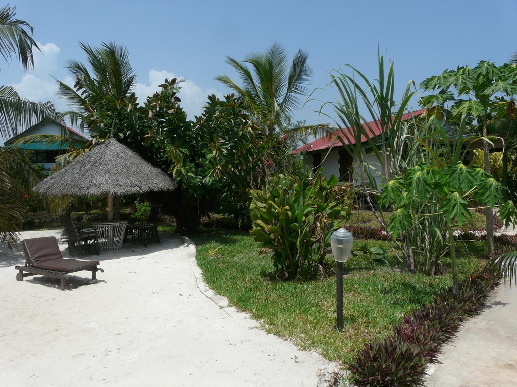 African Dream Cottages - Playa de Diani Exterior foto