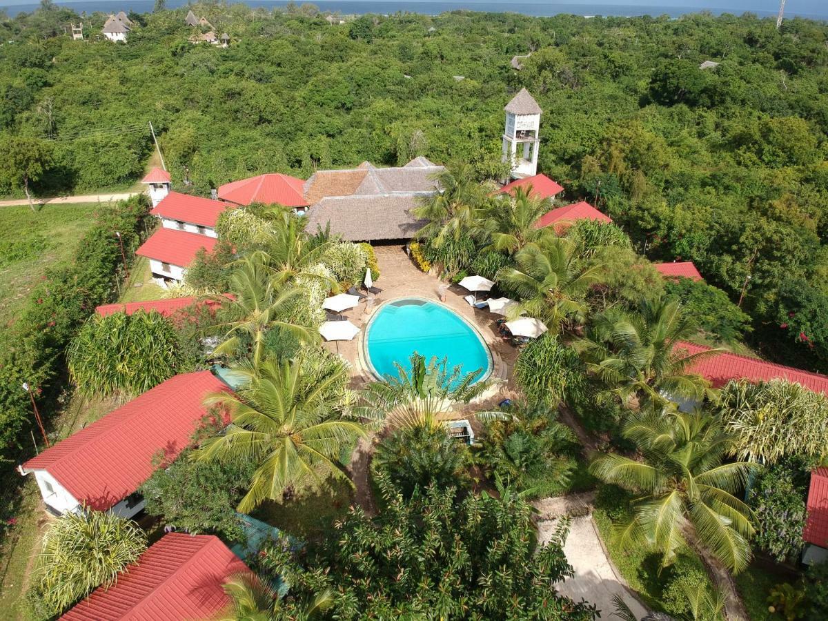 African Dream Cottages - Playa de Diani Exterior foto